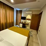 Toprak شقة أنطاليا