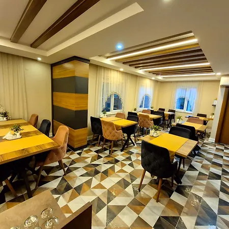 Toprak Apartament *
