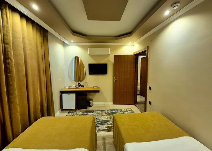 Toprak Αττάλεια